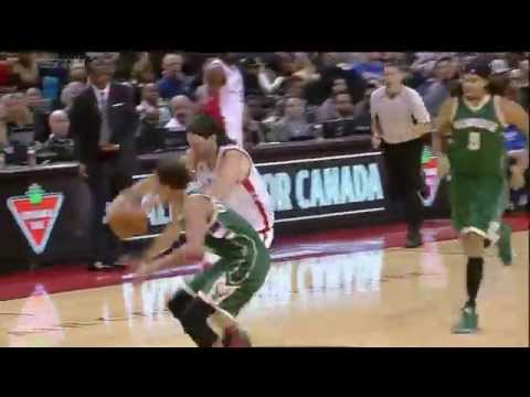 Raptors Highlights: Scola In The Paint - November 1, 2015