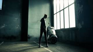 Clip - Jeanne Cherhal - "Comme je t'attends"