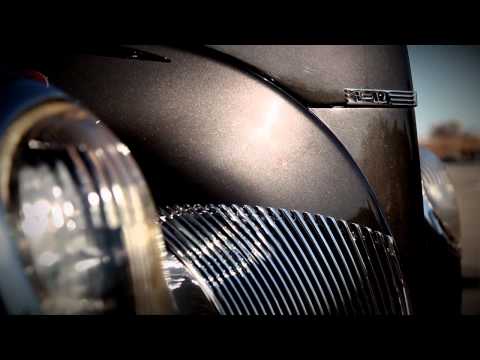 1939 Lincoln Zephyr: Under the Hood