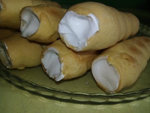 Трубочки с белковым кремом