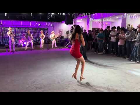 This is how we dance in Sonora🌹❤️