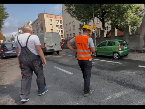 Krótki-Szort #11: Kto niszczy nasze chodniki