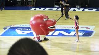 NBA - Toronto Raptors mascot eating cheerleader - FUNNY!