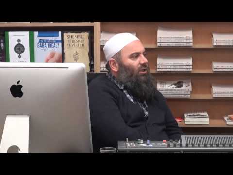 A jeni i gatshëm me mbajtë tribunë me krejt Hoxhallarët Shqiptarë - Hoxhë Bekir Halimi