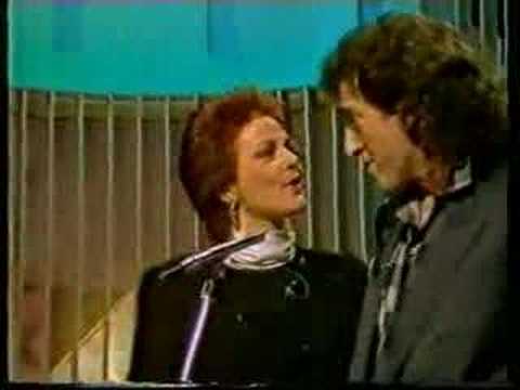 FRIDA & BA ROBERTSON ON BBC TV'S HARTY SHOW - INTERVIEW & TIME - ABBA