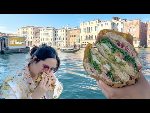 Italian Street Food 🇮🇹 World’s Most Famous Food in Venice Italy!!!