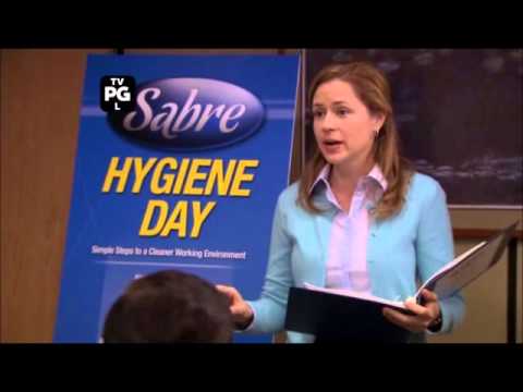 Kelly and Michael joke about Pam's mom