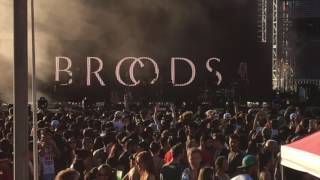 03 Broods - Freak of Nature ft Tove Lo at Stanford Stadium 05/20/17