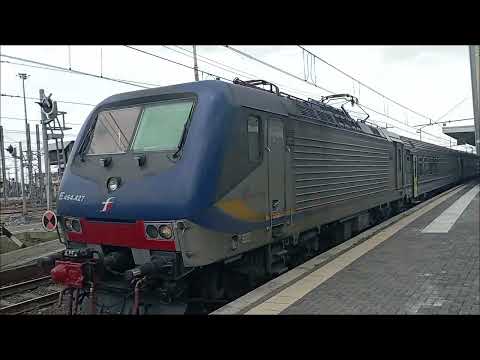 Un po' di treni nella stazione di Novara