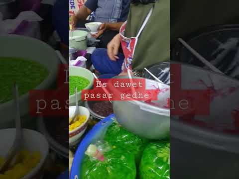 es dawet #cendol #esdawetayu #esdawetselasih #kuliner #solo #kulinersolo #pasar #pasargedesolo