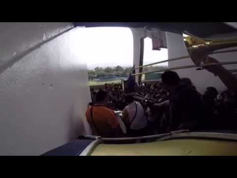 "CARÂ´sC PUMAS vs america J8 Clausura 2014" Barra: La Rebel &bull; Club: Pumas