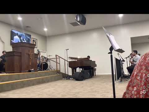 De León Family (Jericho Tabernacle Spring Youth Services)