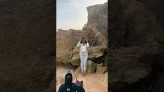 Download lagu Swept Away by the Waves While Taking Photos on the South Coast mp3 Download lagu Swept Away by the Waves While Taking Photos on the South Coast mp3