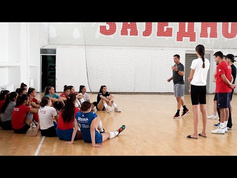 Odbojkašice Crvene zvezde sa šampionskim timom za nove pobede