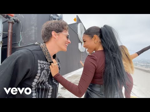 Now United - Heartbreak On The Dancefloor (Official Dance Video)