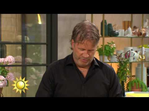 Födelsedagsfirande Jörgen Björkholm skrapar Triss - Nyhetsmorgon (TV4)