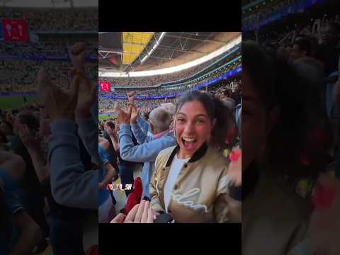 المشجعة صدمت الجميع 😱🔥