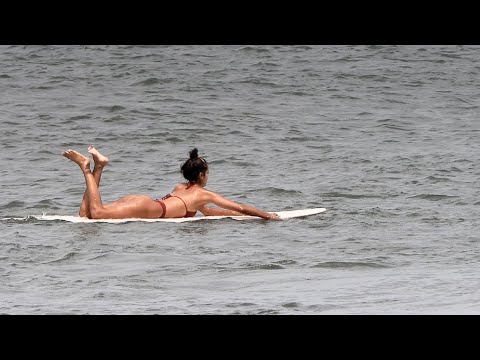 Ladies That Log – Batu Bolong