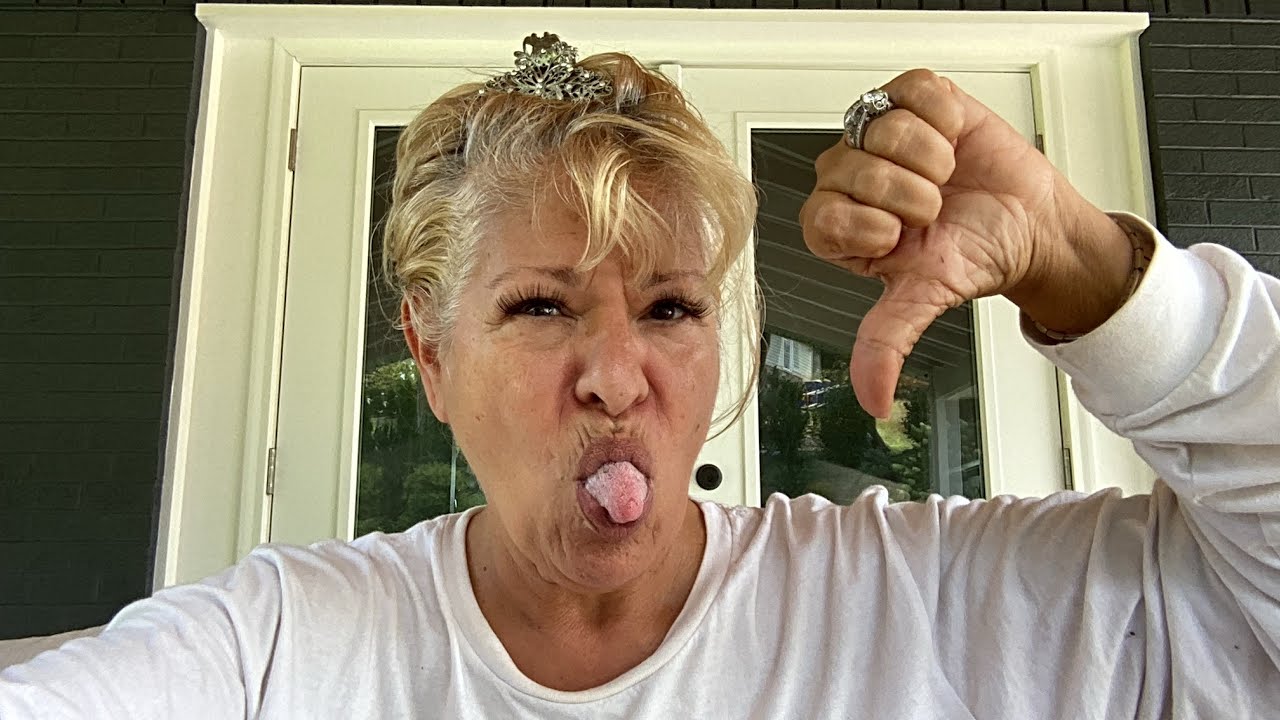 GIRL TIME CHIT CHAT… PLEASE WATCH SCAM ALERT, I’m feeling down &what to do, dearabby911 and more.