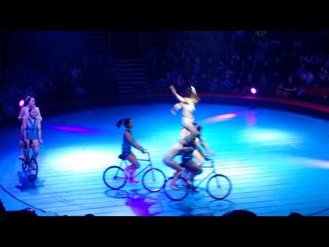 Chinese State Circus - girls on bikes!