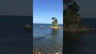 氷見線 雨晴海岸 女岩（めいわ）