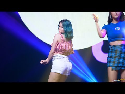 180626 낸시 Nancy 모모랜드 MOMOLAND '뿜뿜 BBoom BBoom' @4th 미니앨범 쇼케이스 4K 60P 직캠 by DaftTaengk