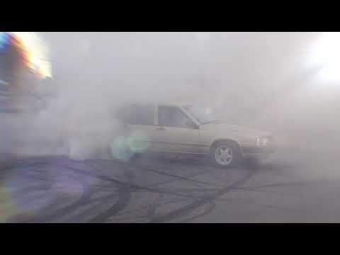 JuhoWho - Volvo ja Noutaja [Bass Boosted]