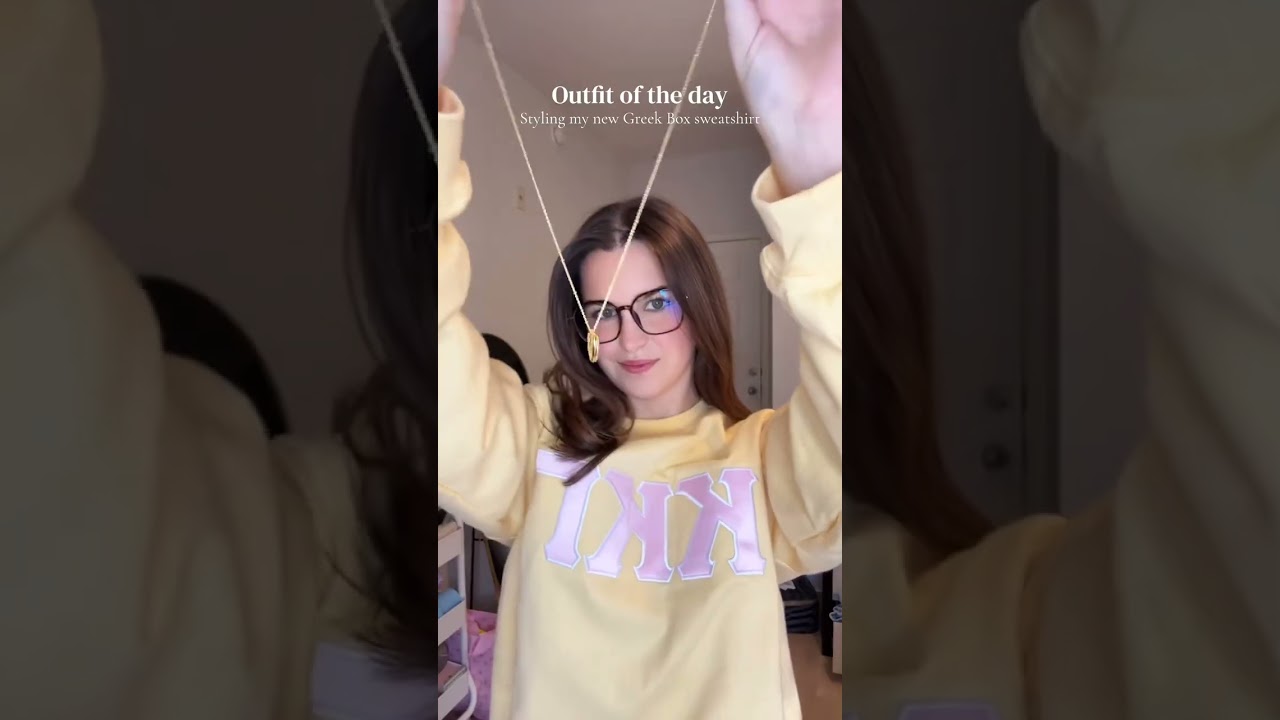 Kappa Kappa Gamma Sweatshirt Styling | February GreekBox Sorority Outfit Ideas