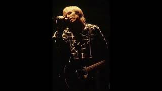 Audio of Tom Petty &amp; the Heartbreakers&#39; cover of &quot;Pretty Ballerina&quot; - live 1981-10-02