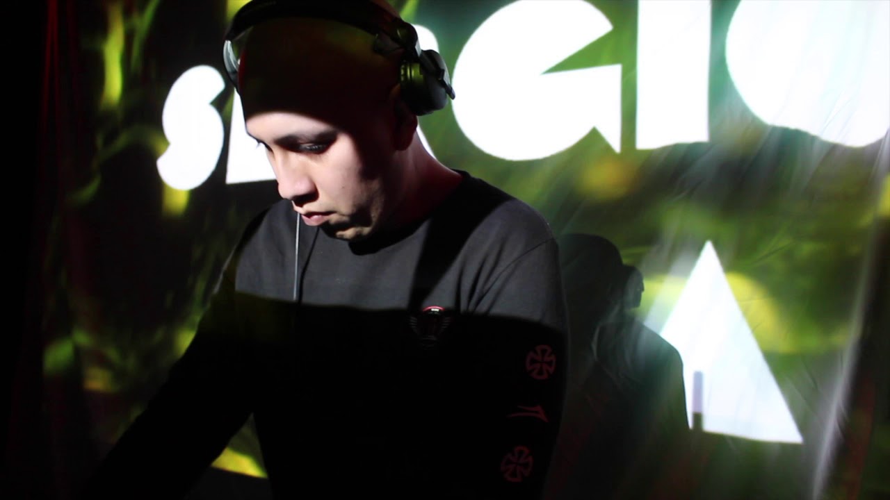 IHeartTechno Feat  Axkan & Tanya Leigh