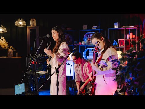 Aklea Neon & Sound Doulas - Ljudnjak (live @ TOP MUSIC DESK)