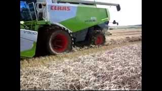 preview picture of video 'Claas Lexion 670 4wd'