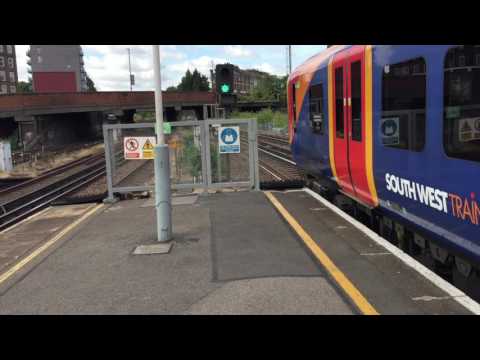*RARE* Class 450 on the slow SWML - 450 093 and 450 080 depart Clapham Junction for Haslemere