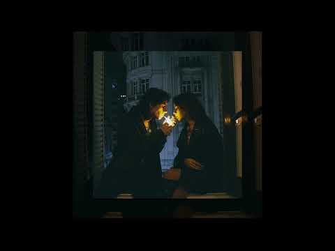 [FREE] Maneskin x Weezer // Indie x Emotional Sad Rock Type Beat - “one last light"