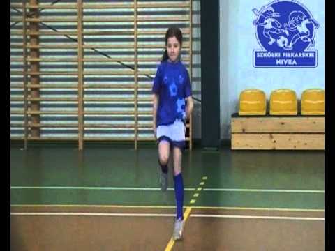 SKIP A KROK4 - EKS Kolektyw Radwanice - podstawy piłki nożnej