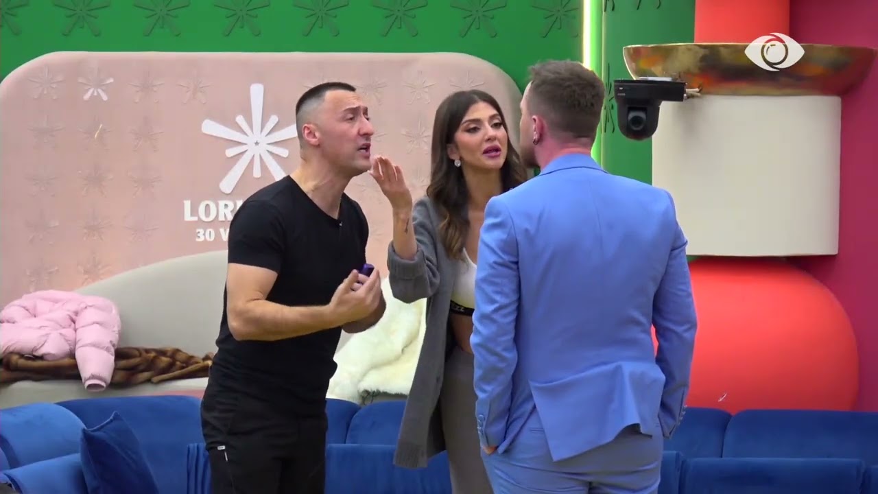 “Çfarë pozicionimi ke ti?”/ Tiri diskuton me Loredanën: Ju filluat të hanit mish…