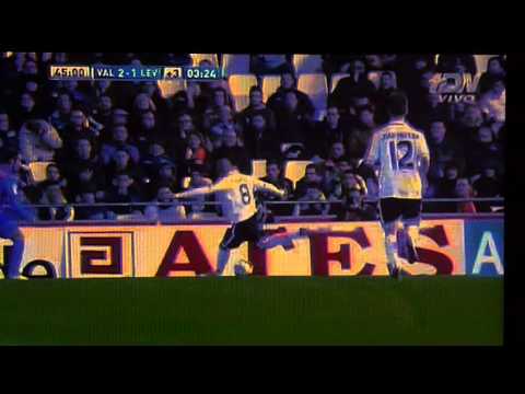 Golazo de Roberto Soldado, Valencia vs Levante 02/03/2013