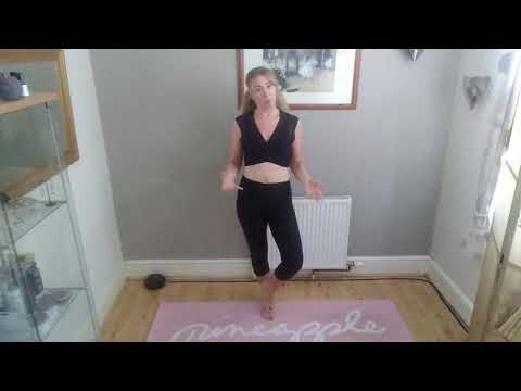 Yoga - Crow Pose into Head Stand- Bakasana into Sirsasana #yoga #crowpose #headstand