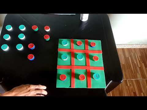 Jogo da velha silábico.