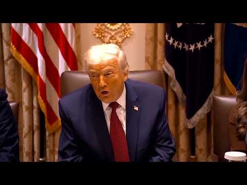 川普祭出120億美元援助金！解決貿易戰衝擊的農民危機 | 路透 (Trump unveils $12 billion aid package for farmers hit by trade war | REUTERS)