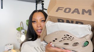 YEEZY FOAM RNNR UNBOXING & SIZE COMPARISON | Watch before you buy!!