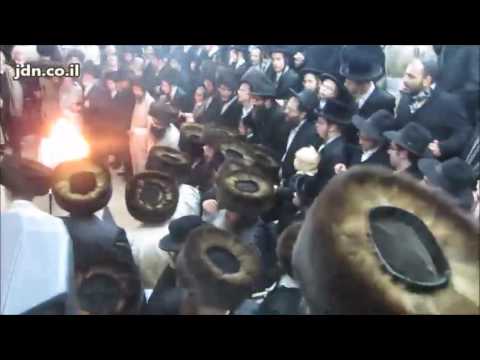 Zos Chanukah 5777 In Shomrei Emunim Yerushalayim