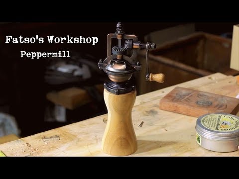 Vintage style peppermill