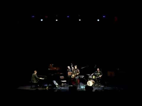 Tóth Lajos Quartet - Strong River