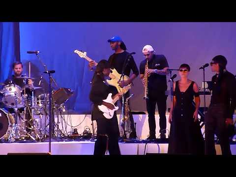 Blood Orange ~ Charcoal Baby ~ Hollywood Bowl