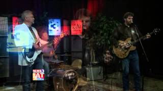 Web Exclusive: Davis Coen &amp; The Change