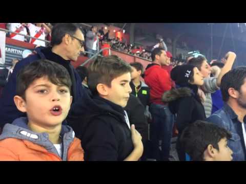"Hinchada de River Plate" Barra: Los Borrachos del Tablón • Club: River Plate