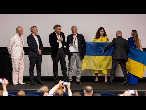 Bernard-Henri Lévy - Projection du film "Notre Guerre" au Festival de Cannes (13 mai 2025)