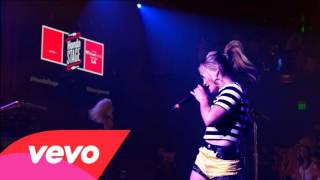 Hilary Duff - My Kind (Live on the Honda Stage at the iHeartRadio Theater LA)