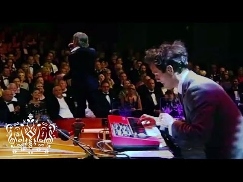 Sledgehammer - Andreas Johnson, Moto Boy, Salem Al Fakir and Martin Stenmarck (Peter Gabriel cover)